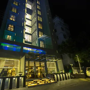 Hotel Monsoon, Dhaka